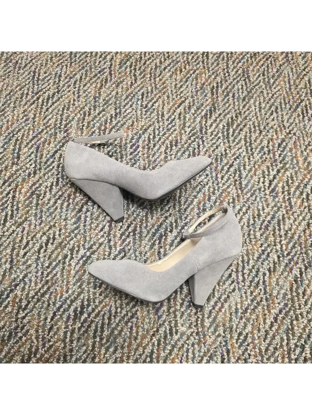 Aldo vegan grey